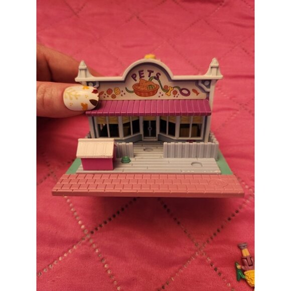 1993 Polly Pocket Pollyville Vintage Lot Pet Shop Bluebird Playset - Picture 2 of 6